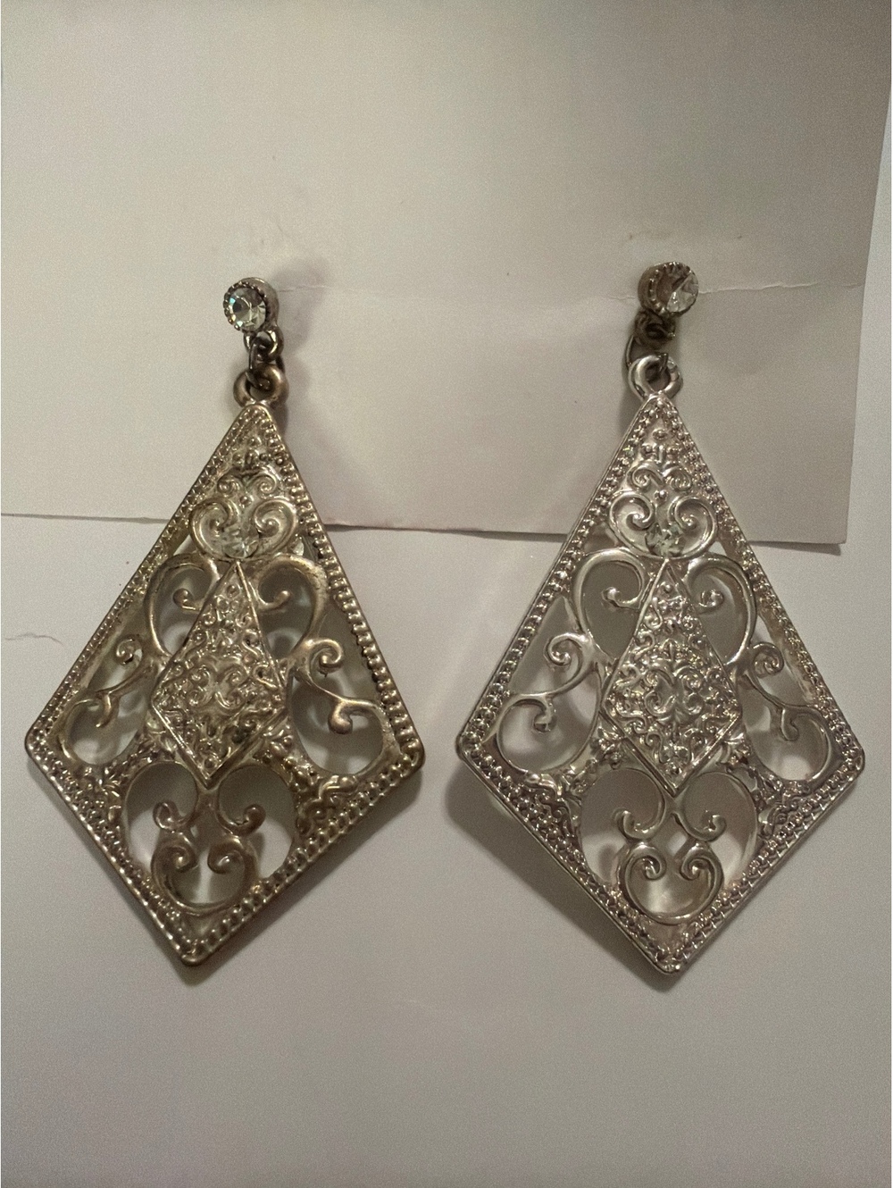 Vintage Silver Tone Filigree Diamond Shaped Dangle Earrings